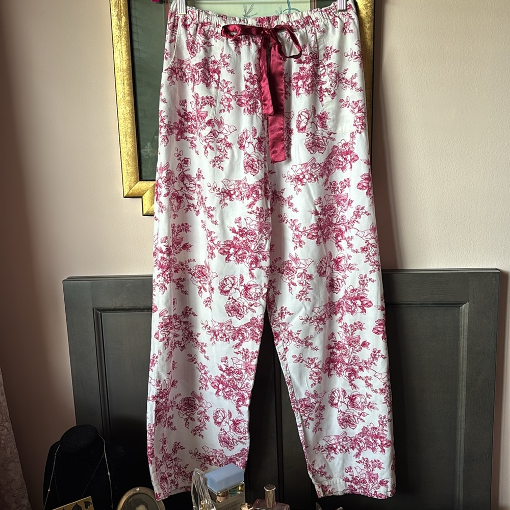 Ambrielle cranberry and White Floral Pajama Pants